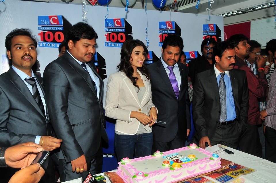 Samantha at BigC 100th Show Room Opening Pictures | Picture 58808